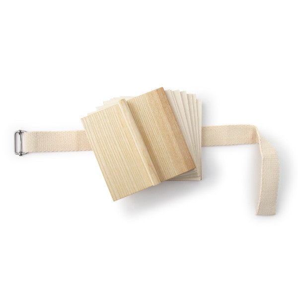 Blumenpresse aus Holz mit Gurtband