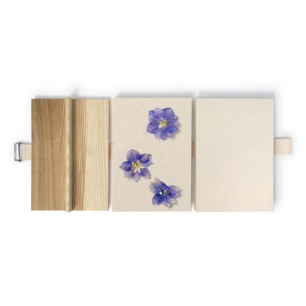 Holz Bluetenpresse A5 mit Gurtband